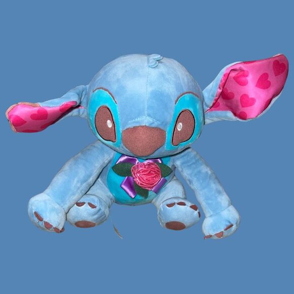 Disney Parks 2023 Stitch Plush Valentine's Day 10” - Picture 4 of 5